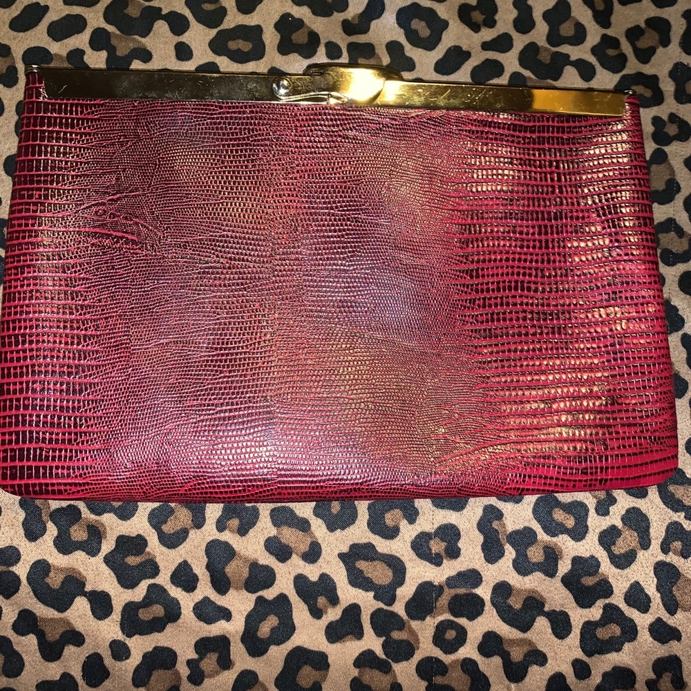 Etra vintage leather clutch bag w chain oxblood